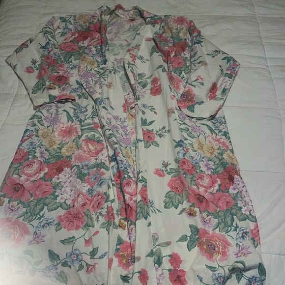 Vintage early 1980’s Gold Label Victoria’s Secret made in USA 100% cotton robe - Picture 4 of 9